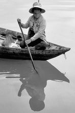 Load image into Gallery viewer, 13 - Hội An Canoe, Vietnam
